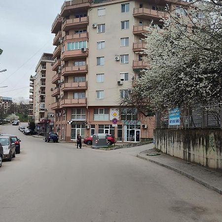 Unique Studio- Great Balcony And View! Parking Possibility! Veliko Tŭrnovo Exterior photo