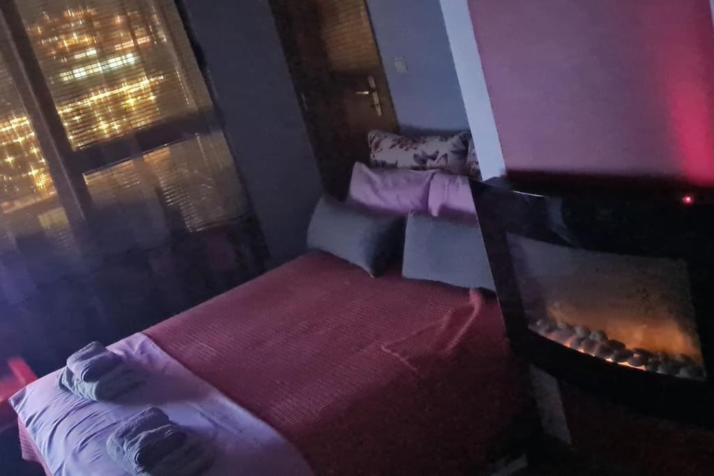 Unique Studio- Great Balcony And View! Parking Possibility! Veliko Tŭrnovo Exterior photo