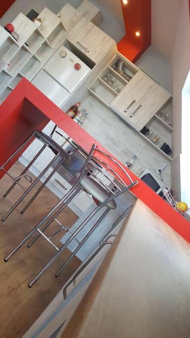 Unique Studio- Great Balcony And View! Parking Possibility! Veliko Tŭrnovo Exterior photo